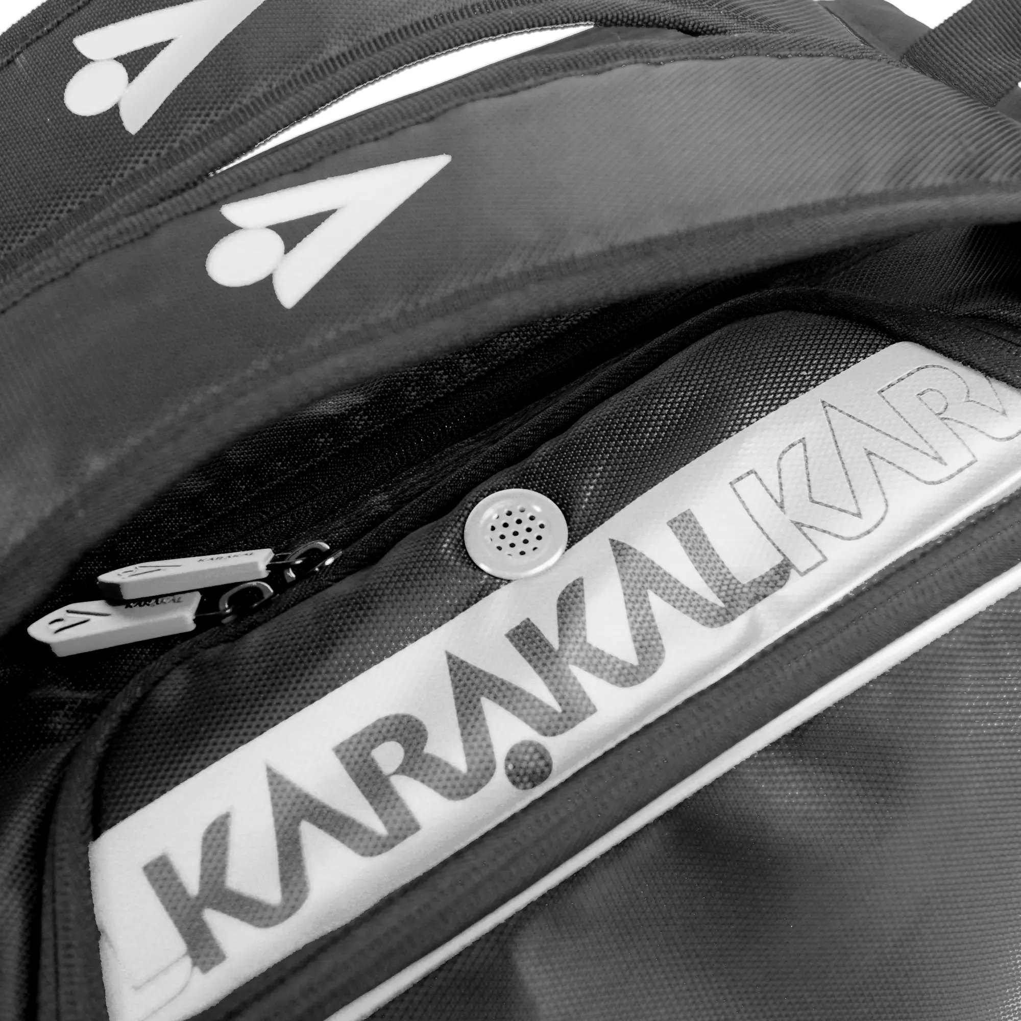 Karakal Pro Tour Fifty 2.2 Short Racket Bag White - Image 7